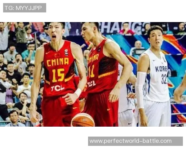 姚明肩膀上的故事：从篮球巨星到中国体育的象征与责任