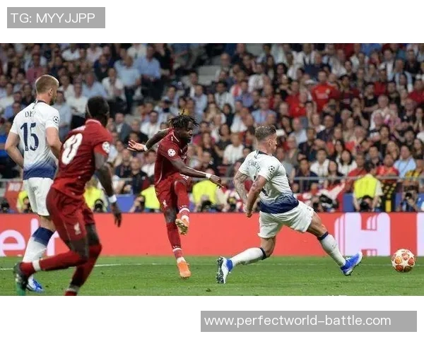 英超精彩对决波尔图与里昂激战成平局逆转瞬间引发全场沸腾