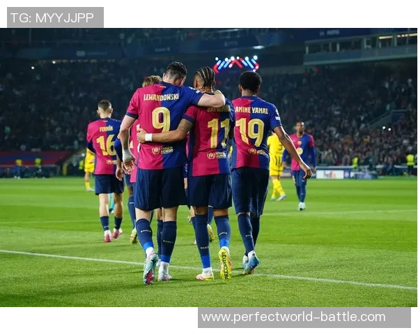 巴萨友谊赛大胜巴黎圣日耳曼帽子戏法引发全场狂欢分析