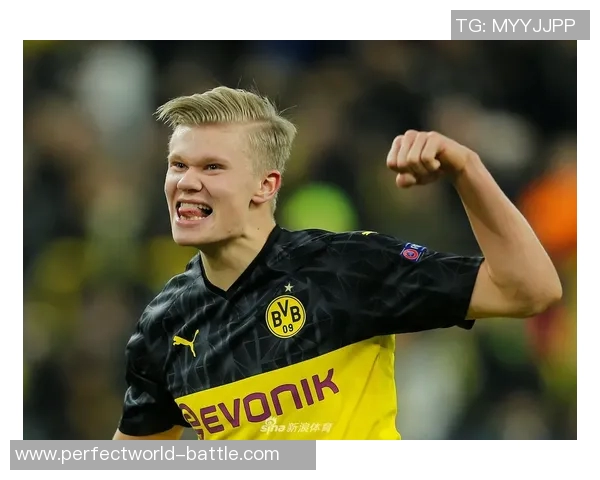 多特蒙德狂胜曼联四球大捷帽子戏法点燃世界杯激情 多特蒙德狂胜曼联四球大捷帽子戏法点燃世界杯激情