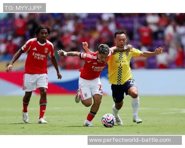 中超精彩对决国米与拜仁激战成平局帽子戏法点燃全场激情 中超精彩对决国米与拜仁激战成平局帽子戏法点燃全场激情