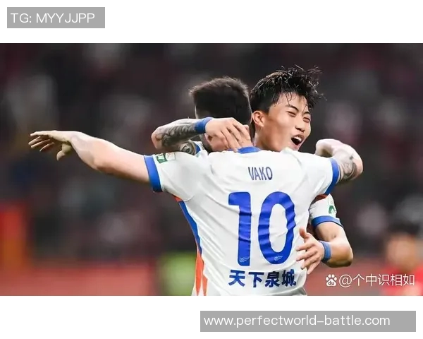 中超激情对决里昂与那不勒斯战成平局补时进球点燃全场热情