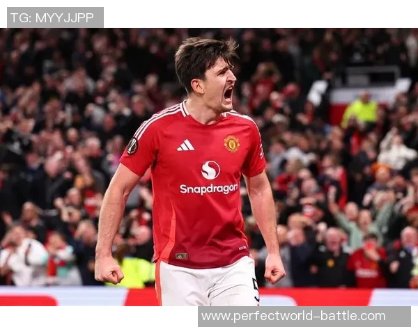 欧冠激战曼联险胜里昂神扑时刻点燃全场激情 欧冠激战曼联险胜里昂神扑时刻点燃全场激情