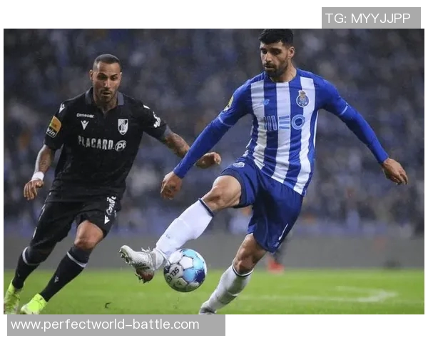 世界杯波尔图与巴黎圣日耳曼战平引发全场惊喜瞬间回顾