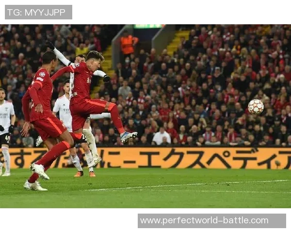 本菲卡狂胜热刺四球大捷绝杀时刻点燃全场激情