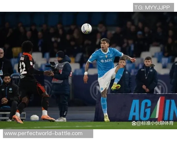 国王杯精彩对决里昂强势击败那不勒斯晋级四强