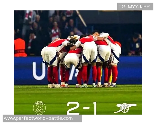 友谊赛精彩对决阿森纳与曼联战成平局引发全场热烈反响